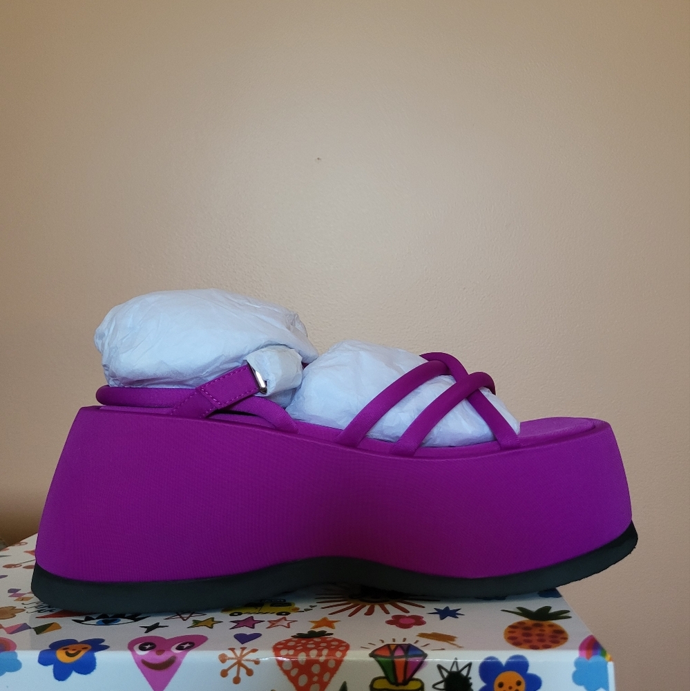 Jeffrey Campbell Glow-Up purple neoprene sandals NWT